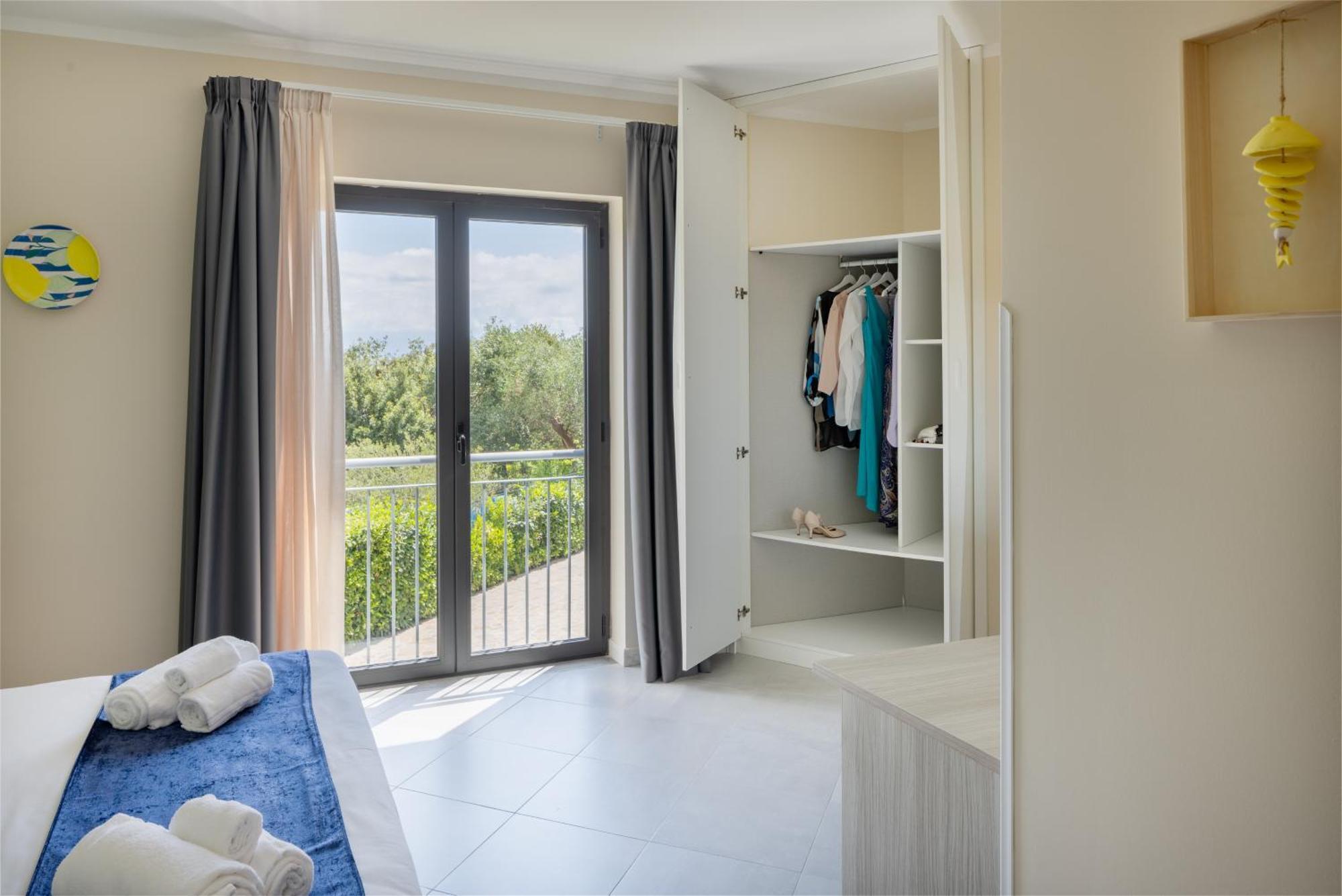 Scario Club Hotel Сан Джовани а Пиро Екстериор снимка